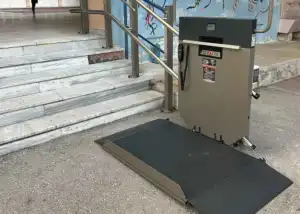 Ανελκυστήρας Πλατφόρμας GTLE - Σκαμβωνιδών - Αθήνα